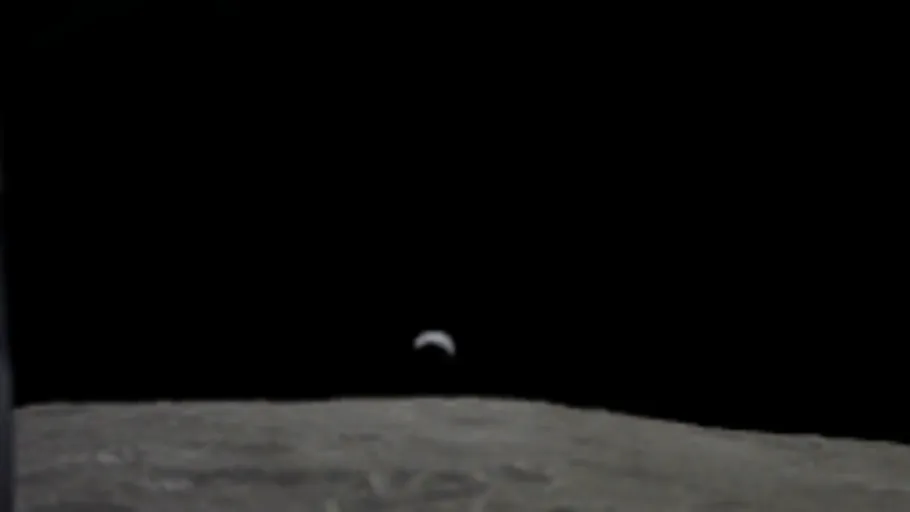 Apollo 12 Earthrise