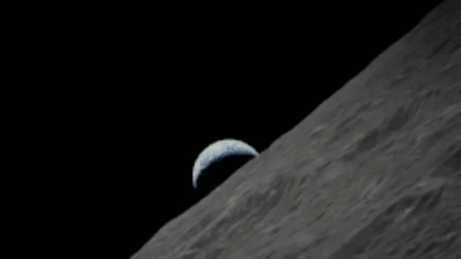 Apollo 17 Crescent Earth