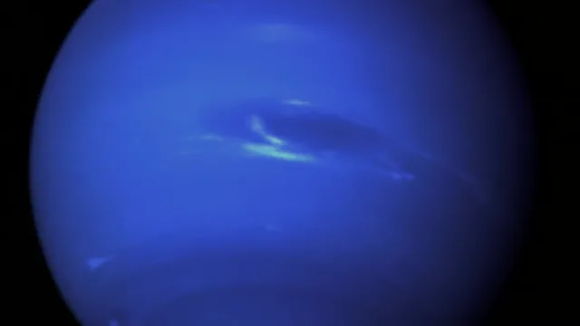 Voyager Neptune Full Disk