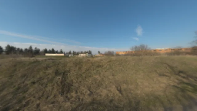 Abandoned Pathway (2K)