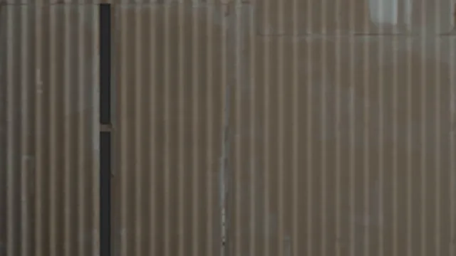 wall015