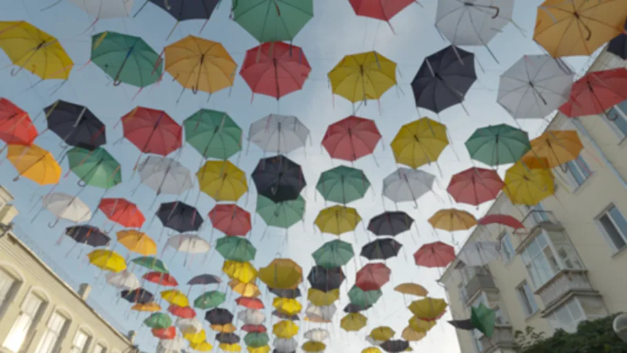 outdoor_umbrellas_4k